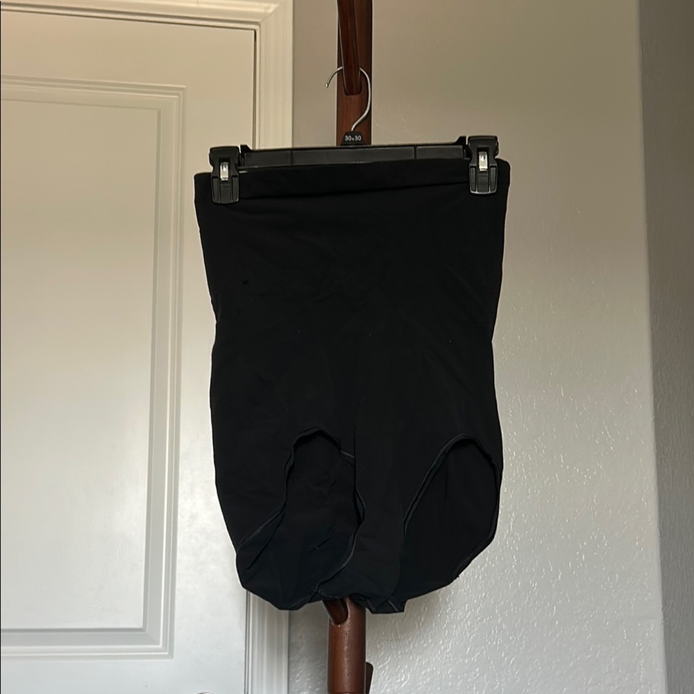Spanx Power Series Undergarment Shapewear Size 2XL |B77